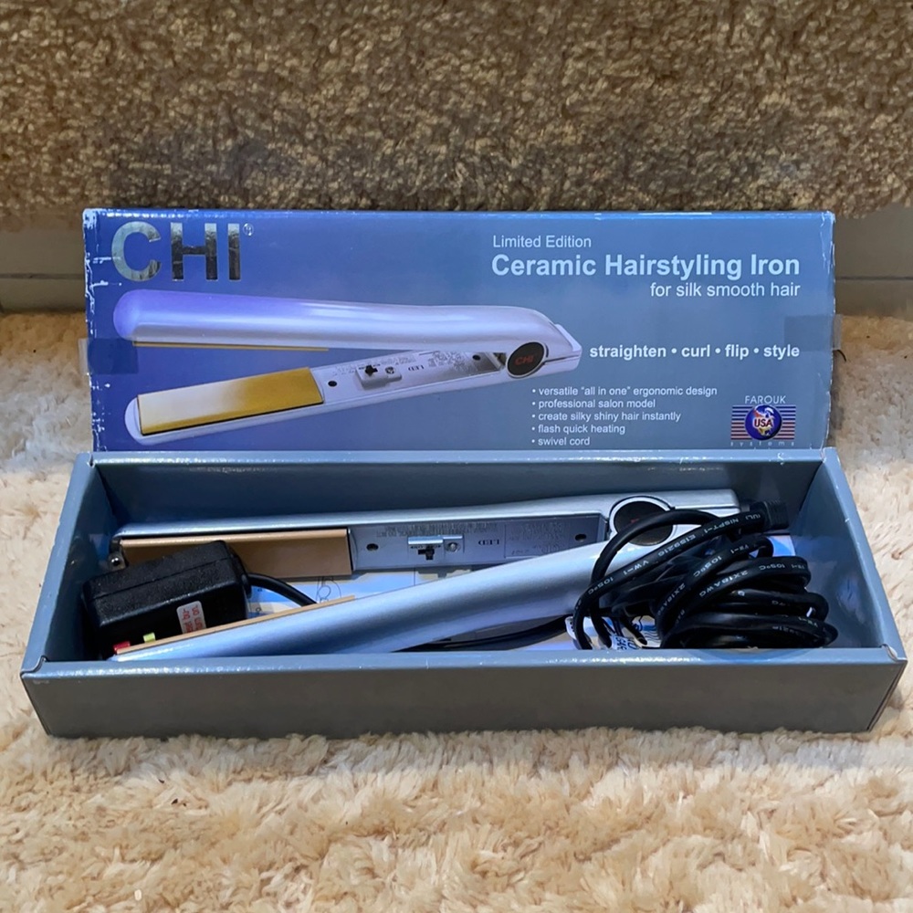 CHI LIMITED EDITION CERAMIC HAIRSTYLING IRON